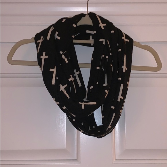 Infinity scarf - Picture 2 of 3